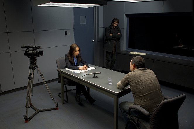 Észlelés - Season 1 - Pilot - Filmfotók - Rachael Leigh Cook, Eric McCormack