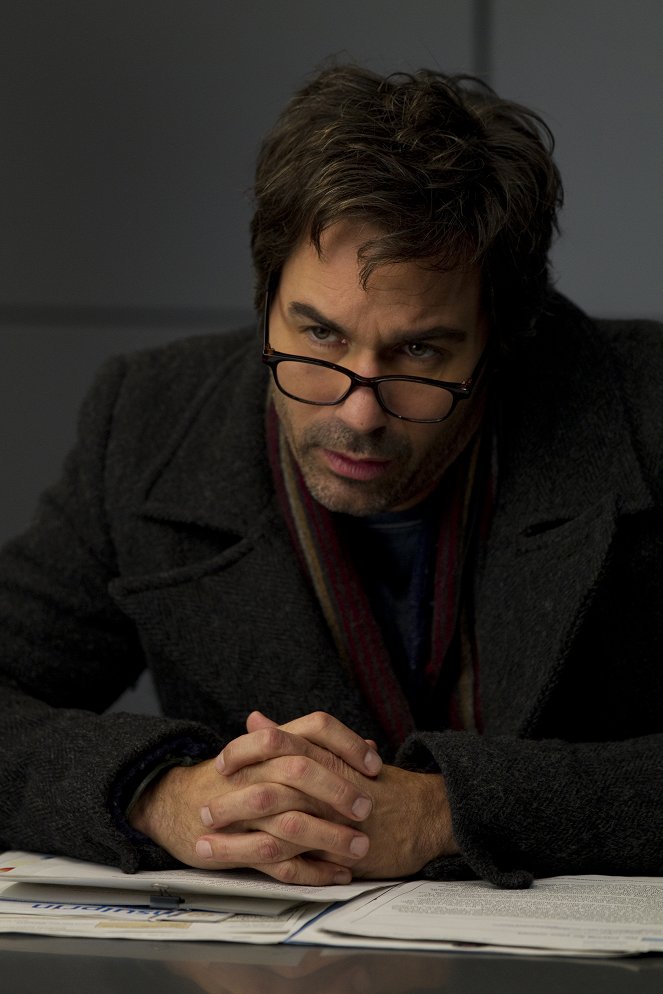 Perception - Pilot - De la película - Eric McCormack