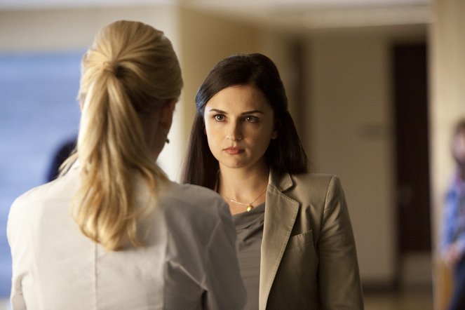 Perception - Light - Do filme - Rachael Leigh Cook