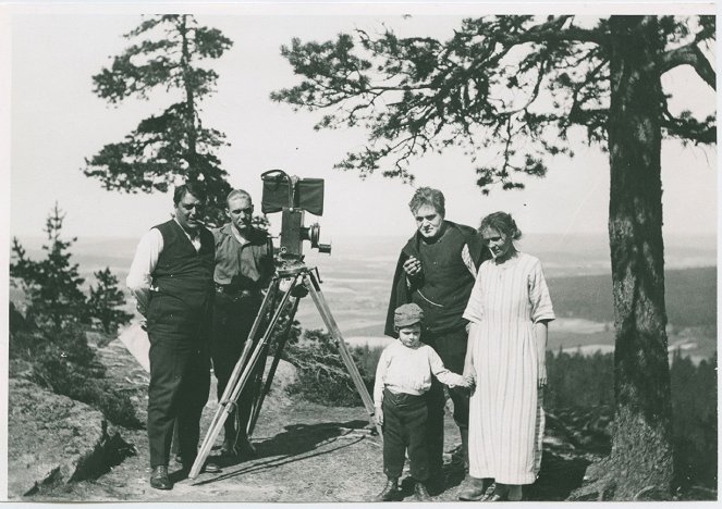 Flickan från Paradiset - Making of - Theodor Berthels, Adrian Bjurman, Åke West, Mathias Taube