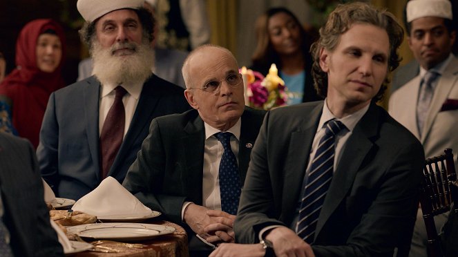 Madam Secretary - Season 4 - Protocol - Photos - Željko Ivanek