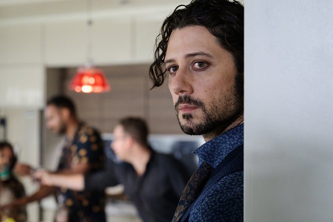 The Magicians - Oops!... I Did It Again - Film - Hale Appleman