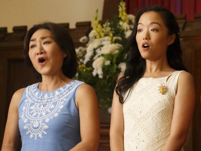 Kim's Convenience - Season 1 - Family Singing Contest - Kuvat elokuvasta - Jean Yoon, Andrea Bang