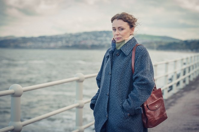 Bol by to hriech - Episode 5 - Promo - Keeley Hawes