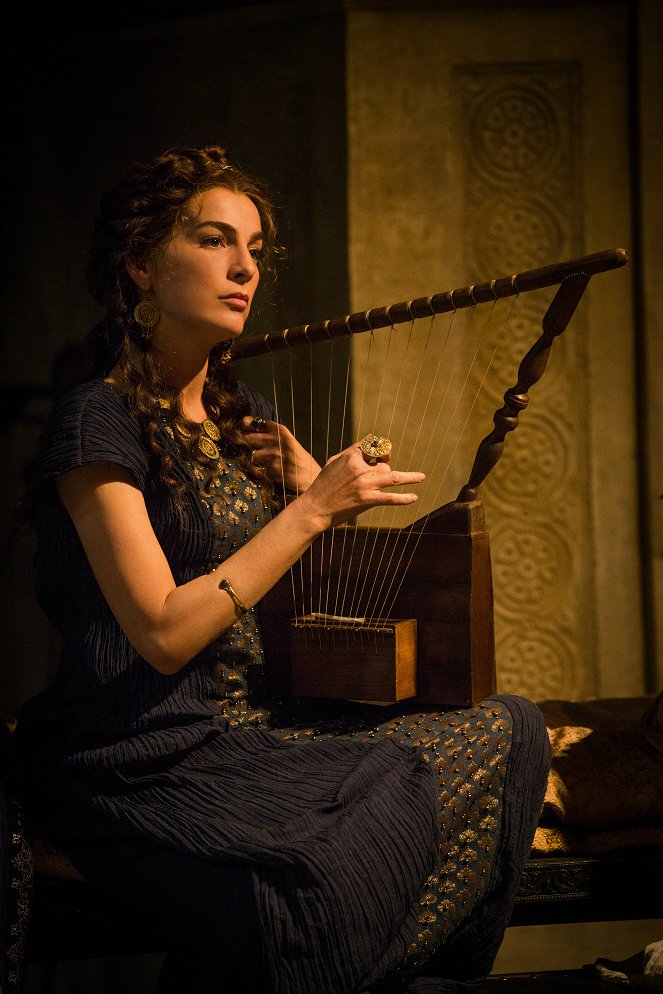 Ben-Hur - Do filme - Ayelet Zurer