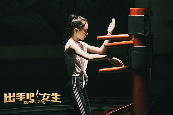 Kung Fu Girl - Fotosky