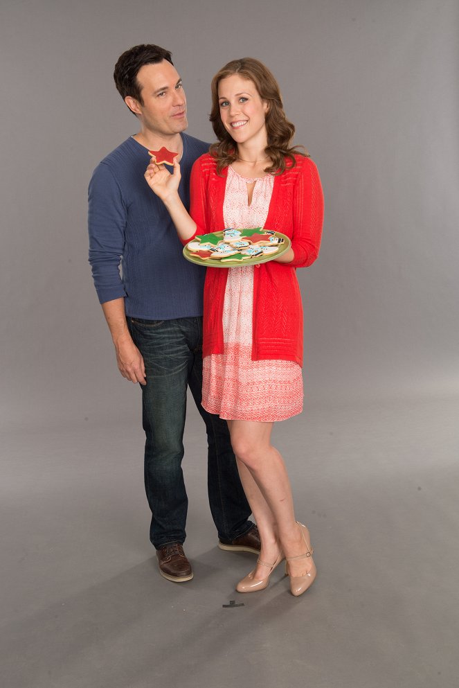 A Cookie Cutter Christmas - Promo - David Haydn-Jones, Erin Krakow