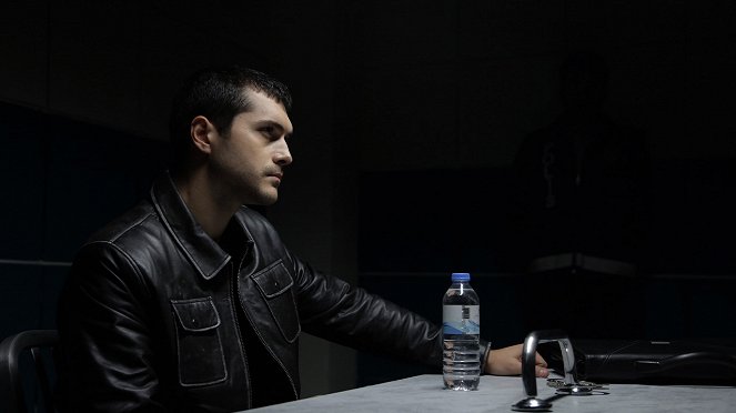Son Yaz - Season 1 - Çöp Torbası - Z filmu - Alperen Duymaz