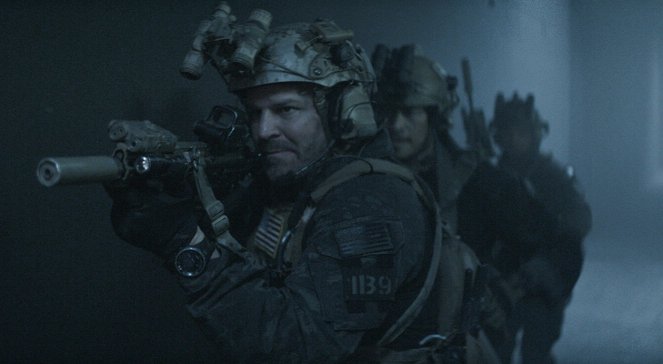 SEAL Team - Horror Has a Face - Filmfotók - David Boreanaz