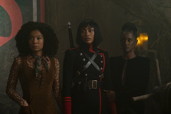 Chilling Adventures of Sabrina - Chapter Thirty-Two: The Imp of the Perverse - Photos - Jaz Sinclair, Tati Gabrielle, Skye P. Marshall