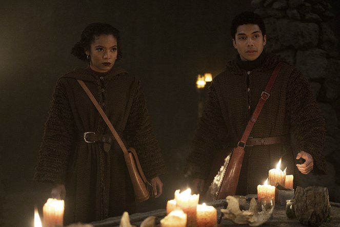 Chilling Adventures of Sabrina - Hoofdstuk 36: At the Mountains of Madness - Van film - Jaz Sinclair, Chance Perdomo