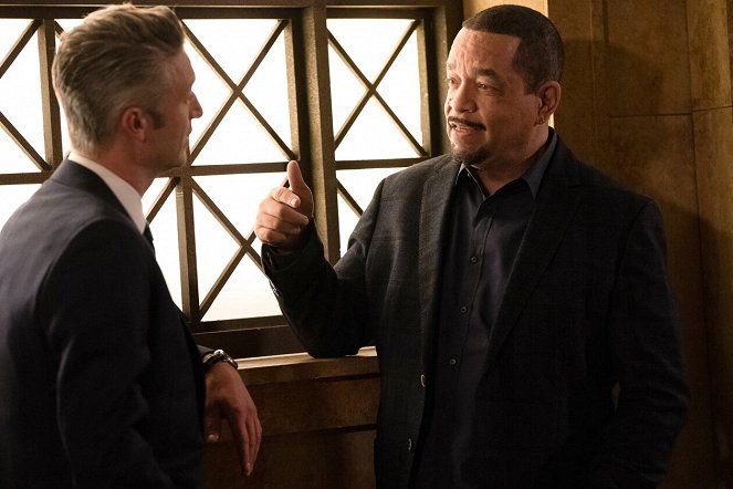 Law & Order: Special Victims Unit - Turn Me on Take Me Private - Photos - Ice-T