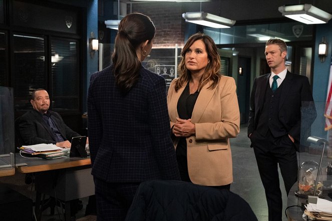Law & Order: Special Victims Unit - Turn Me on Take Me Private - Photos - Mariska Hargitay