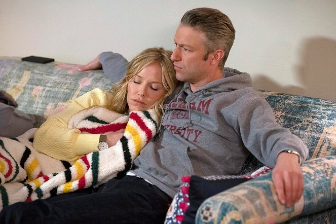 Lei e ordem: Special Victims Unit - Sightless in a Savage Land - Do filme - Kelli Giddish, Peter Scanavino