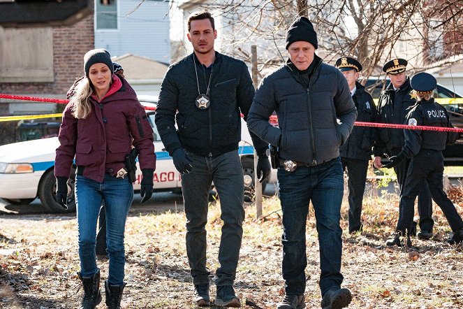 Polícia Chicago - Season 8 - Unforgiven - Z filmu - Tracy Spiridakos, Jesse Lee Soffer, Jason Beghe
