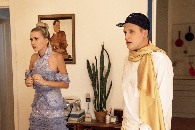 Search Party - Paranoia - Photos - Meredith Hagner, John Early