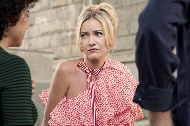 Search Party - Frenzy - Photos - Meredith Hagner