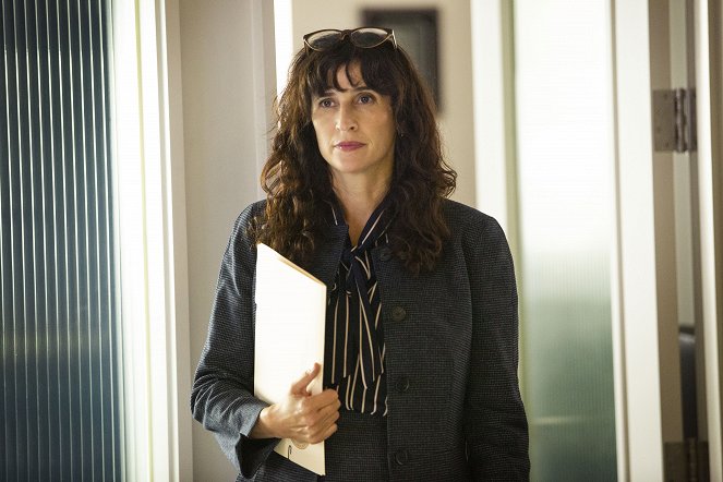 Search Party - The Rookie Lawyer - Photos - Michaela Watkins