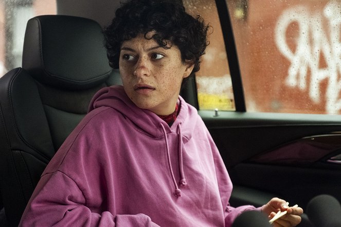 Search Party - The Rookie Lawyer - Photos - Alia Shawkat
