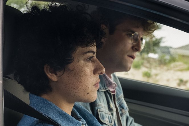 Search Party - The Whistleblower - De la película - Alia Shawkat