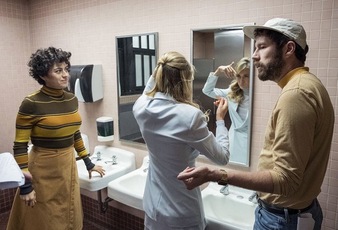 Search Party - In God We Trust - Tournage - Alia Shawkat