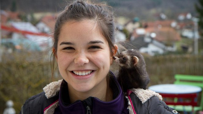 Anna und die Haustiere - Frettchen - Filmfotók - Annika Preil