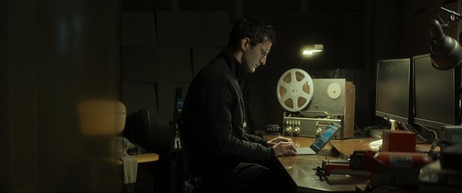 Black Box - Gefährliche Wahrheit - Filmfotos - Pierre Niney