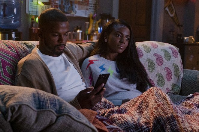 Grown-ish - Alright - De la película - Trevor Jackson, Raigan Harris