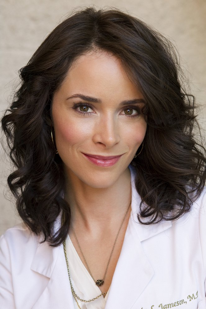 Hawthorne - Picture Perfect - Promokuvat - Abigail Spencer