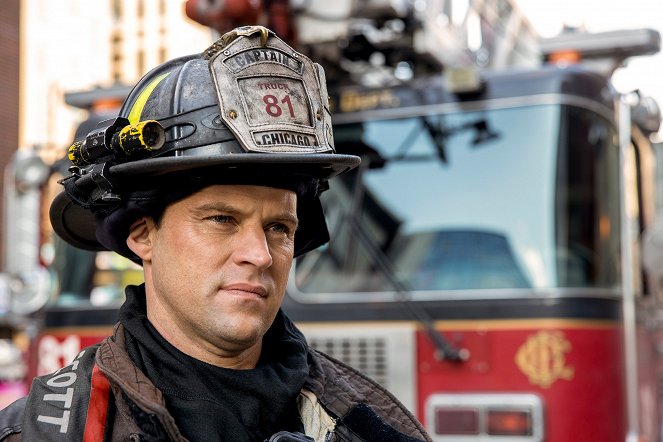 Chicago Fire - Season 9 - My Lucky Day - Photos - Jesse Spencer