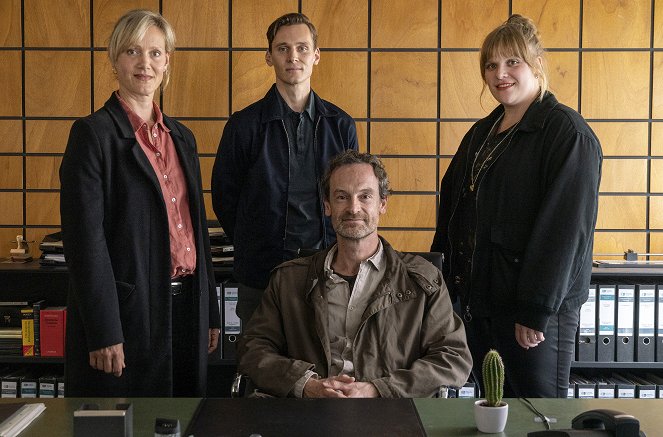 Tatort - Heile Welt - Werbefoto - Anna Schudt, Rick Okon, Jörg Hartmann, Stefanie Reinsperger