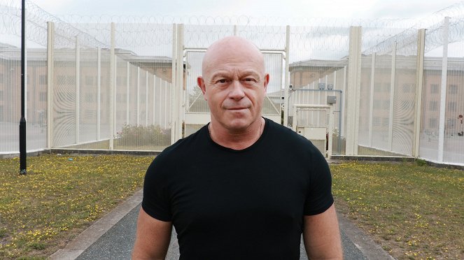 Belmarsh - Der härteste Knast Englands - Werbefoto - Ross Kemp