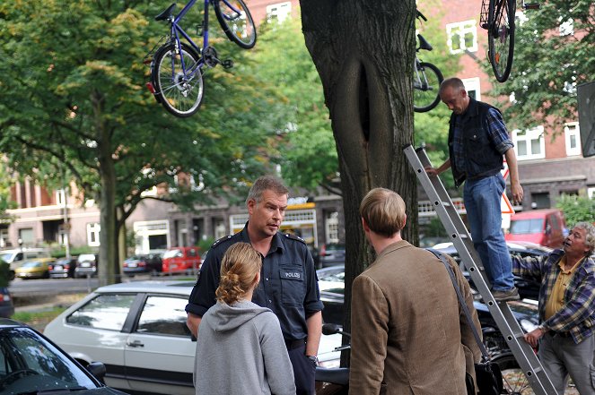Polícia Hamburg - Season 3 - Rodinná tajemství - Z filmu