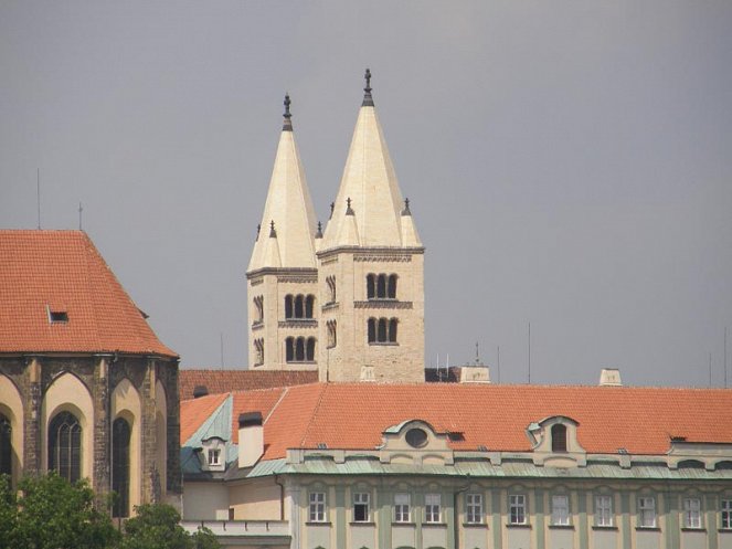 Praha, město věží - Od celku k detailu - Kuvat elokuvasta