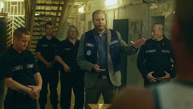 Aallonmurtaja - Season 3 - Huonot kaupat - De la película - Tiina Pirhonen, Jani Karvinen, Jari Nissinen