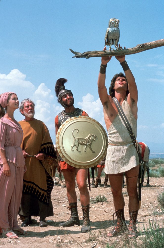 Kampf der Titanen - Filmfotos - Judi Bowker, Burgess Meredith, Tim Pigott-Smith, Harry Hamlin