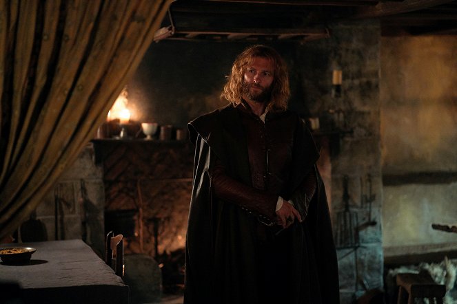A Discovery of Witches - Season 2 - Episode 3 - Photos - Steven Cree