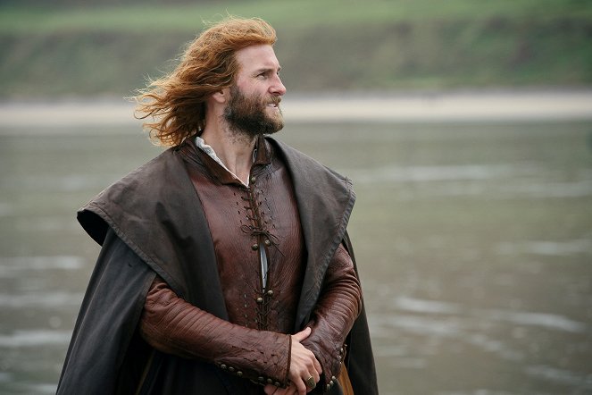 A Discovery of Witches - Season 2 - Episode 5 - Photos - Steven Cree