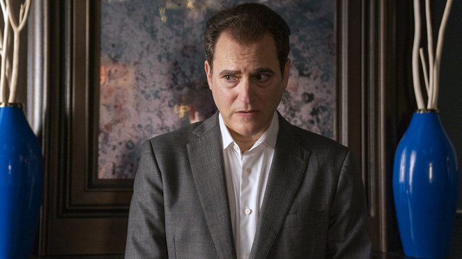 Your Honor - Part Nine - Photos - Michael Stuhlbarg