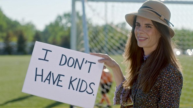 Baroness Von Sketch Show - Season 5 - No One Steals the Kale - Photos