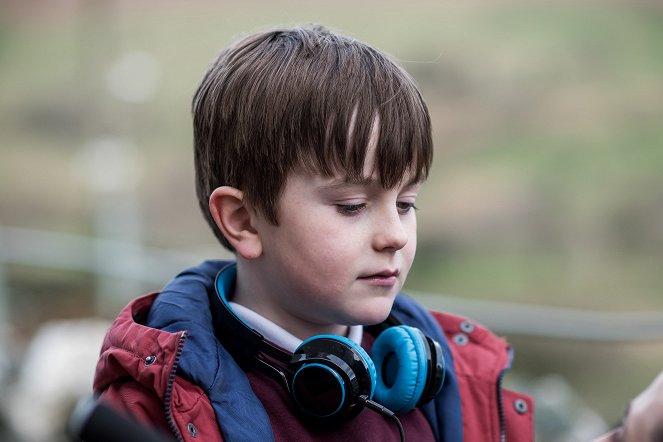 Poika joka katosi musiikkiin - Season 2 - Naming Day - Kuvat elokuvasta