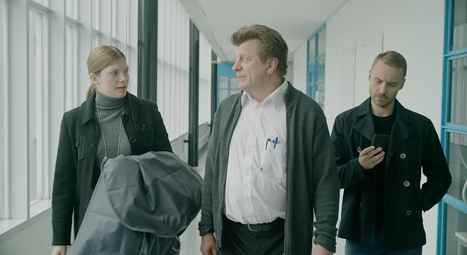Ratamo - Idiootti - De la película - Saara Kotkaniemi, Timo Torikka, Samuli Vauramo