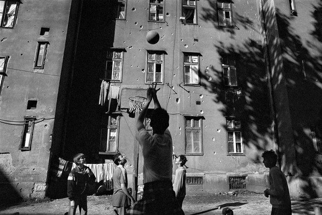 Kinderbilder aus Sarajevo - Filmfotók