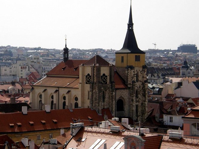 Praha, město věží - Staroměstská mostecká věž a okolí věže - Kuvat elokuvasta