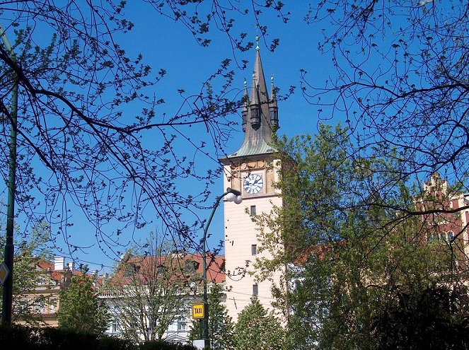 Praha, město věží - Staroměstská mostecká věž a okolí věže - Do filme