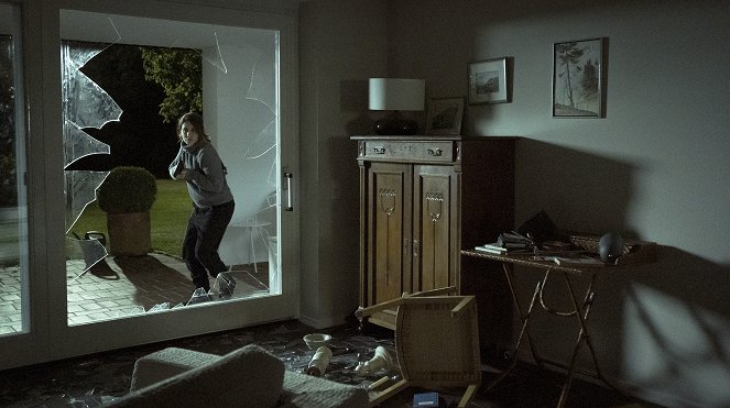 Tatort - Season 52 - Borowski und die Angst der weißen Männer - De la película - Almila Bağrıaçık