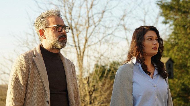 Kefaret - Episode 13 - Photos - Yurdaer Okur, Nurgül Yeşilçay