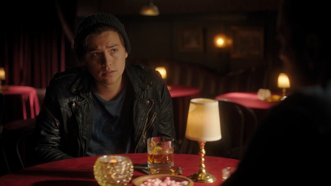 Riverdale - Chapter Seventy-Eight: The Preppy Murders - Photos - Cole Sprouse
