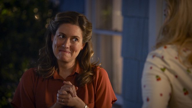 Young Sheldon - Season 4 - A Philosophy Class and Worms That Can Chase You - Photos - Zoe Perry