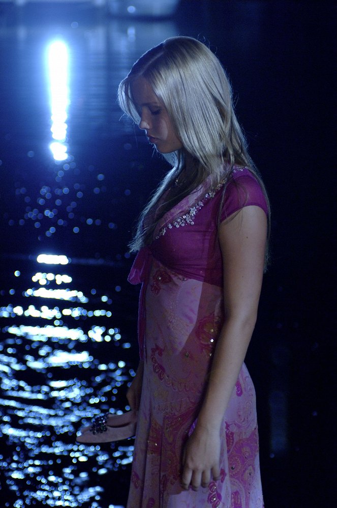 H2O - Plötzlich Meerjungfrau - Season 1 - Emma und der Vollmond - Filmfotos